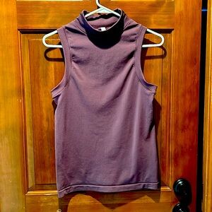 ATHLETA- RENEW SEAMLESS MOCK NECK TANK.